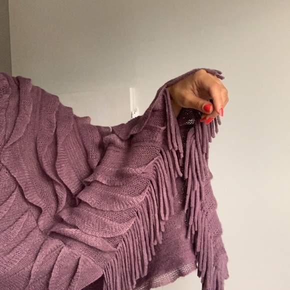Beautiful Purple Fall Poncho / One Size - Picture 4 of 6